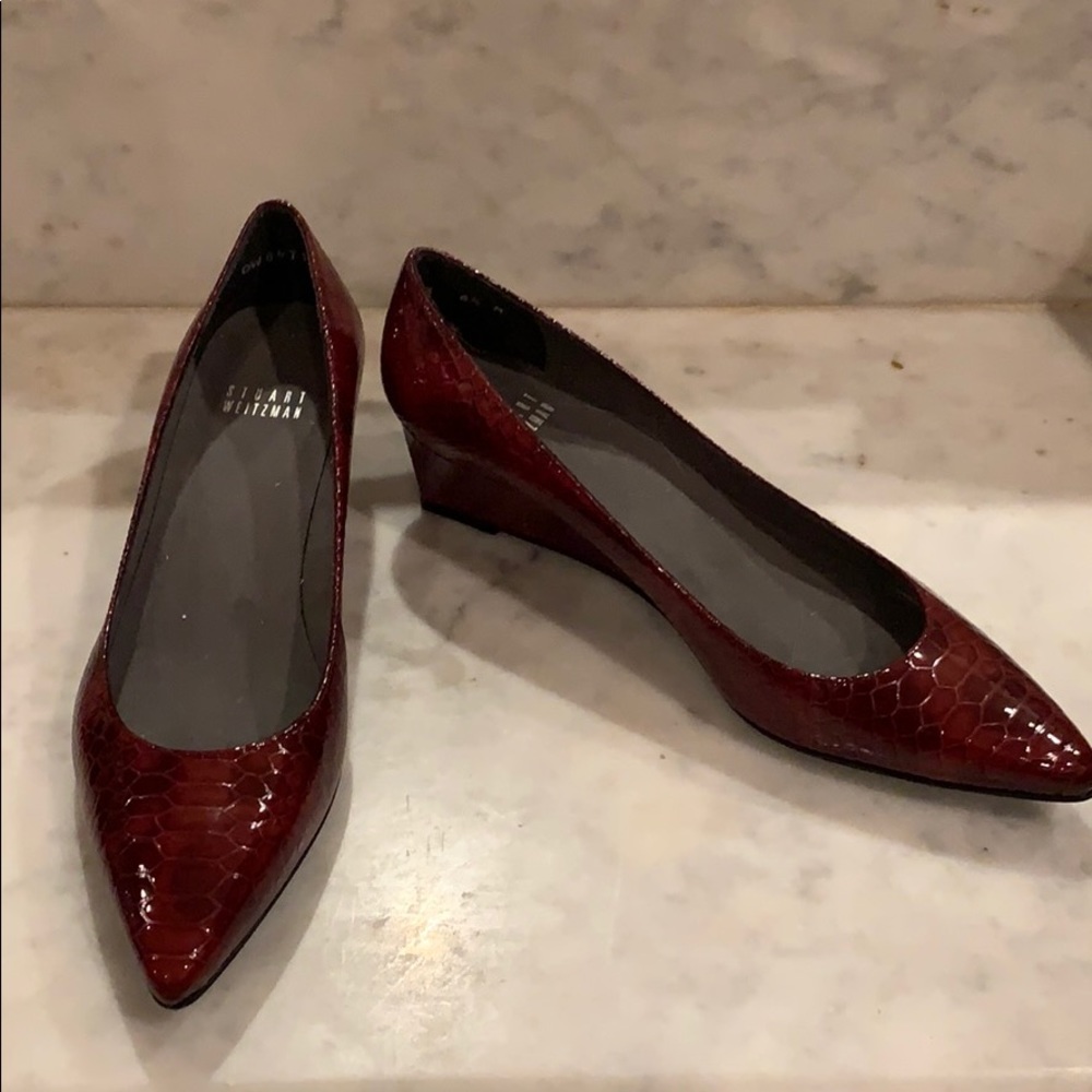 Never Worn Ruby Snakeskin Stuart Weitzman Heels